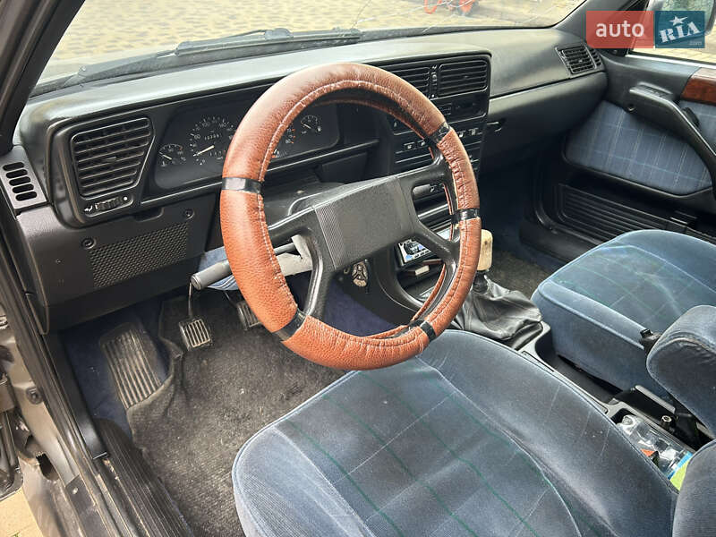 Лифтбек Fiat Croma 1990 в Могилев-Подольске