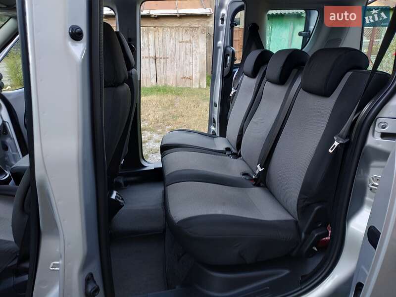 Минивэн Fiat Doblo Panorama 2013 в Чорткове