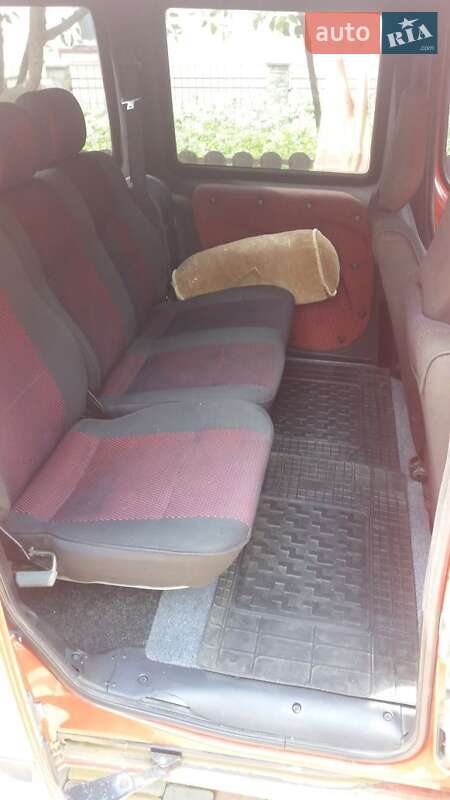 Мінівен Fiat Doblo Panorama 2002 в Чернівцях