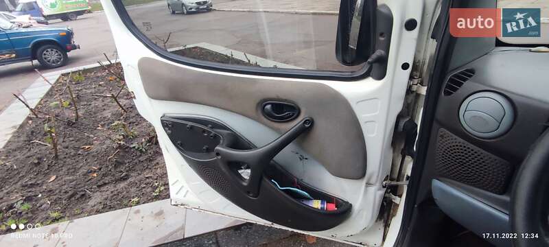 Минивэн Fiat Doblo Panorama 2004 в Днепре фото 2 Минивэн Fiat Doblo Panorama 2004 в Днепре