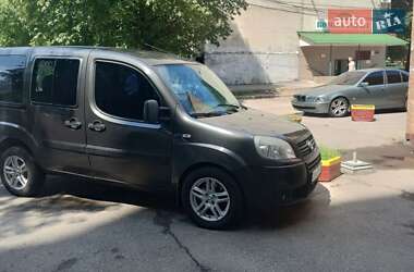 Минивэн Fiat Doblo Panorama 2009 в 