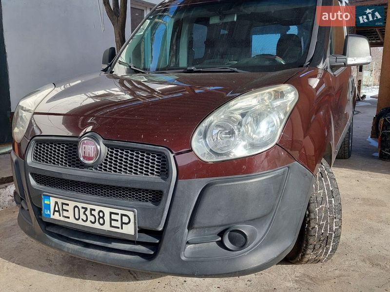 Fiat Doblo Panorama 2011