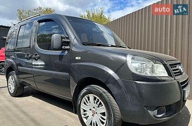 Минивэн Fiat Doblo Panorama 2009 в Киеве