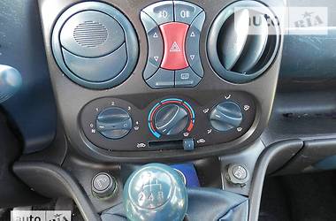 Грузопассажирский фургон Fiat Doblo 2003 в 