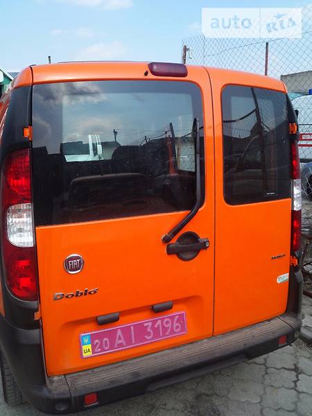 Грузопассажирский фургон Fiat Doblo 2010 в Луцке