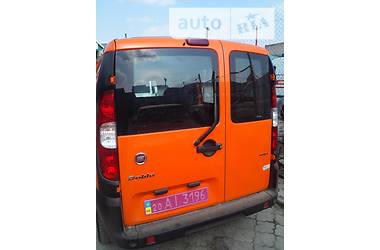Грузопассажирский фургон Fiat Doblo 2010 в 