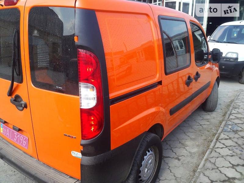 Грузопассажирский фургон Fiat Doblo 2010 в Луцке