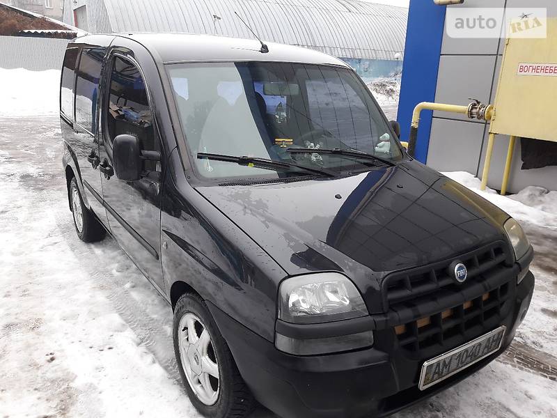 Минивэн Fiat Doblo 2004 в Житомире