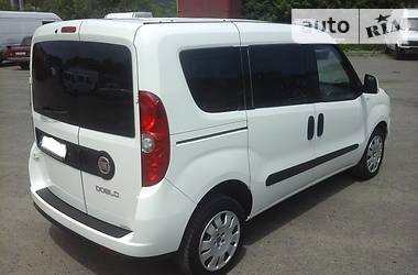 Грузопассажирский фургон Fiat Doblo 2011 в Полтаве