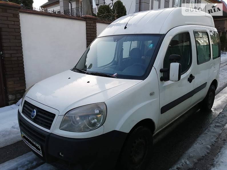 Грузопассажирский фургон Fiat Doblo 2006 в Киеве