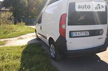 Грузопассажирский фургон Fiat Doblo 2011 в Киеве