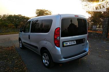 Универсал Fiat Doblo 2010 в Ровно