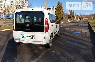 Минивэн Fiat Doblo 2011 в Калуше