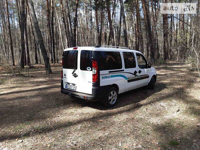 Мінівен Fiat Doblo 2008 в Києві