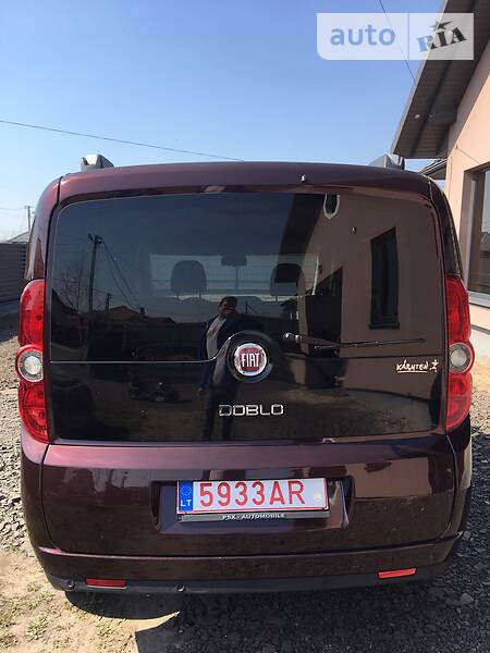Мінівен Fiat Doblo 2010 в Ковелі