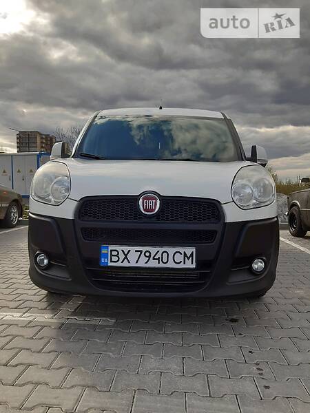 Вантажопасажирський фургон Fiat Doblo 2012 в Хмельницькому фото 11 Вантажопасажирський фургон Fiat Doblo 2012 в Хмельницькому