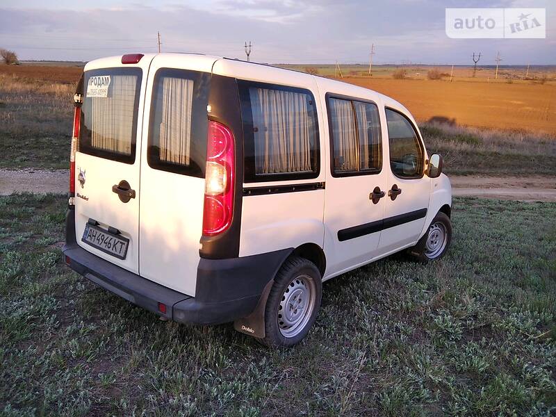 Минивэн Fiat Doblo 2006 в Торецке