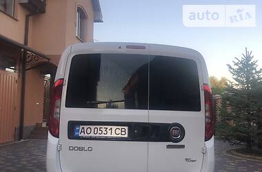 Грузопассажирский фургон Fiat Doblo 2015 в Мукачево