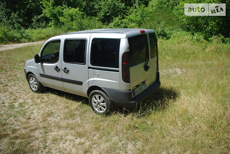 Мінівен Fiat Doblo 2007 в Києві