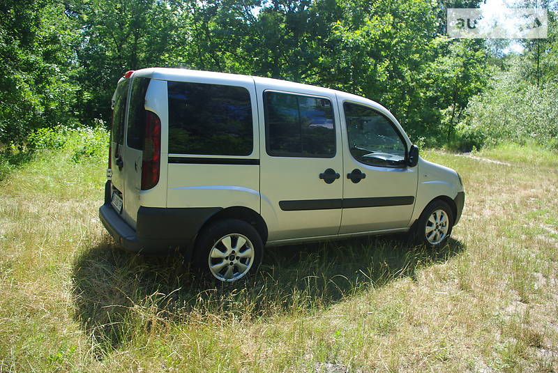 Мінівен Fiat Doblo 2007 в Києві