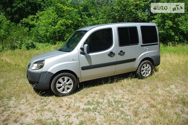 Мінівен Fiat Doblo 2007 в Києві