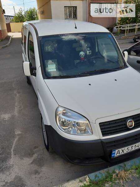 Универсал Fiat Doblo 2008 в Харькове