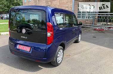 Грузопассажирский фургон Fiat Doblo 2013 в Луцке