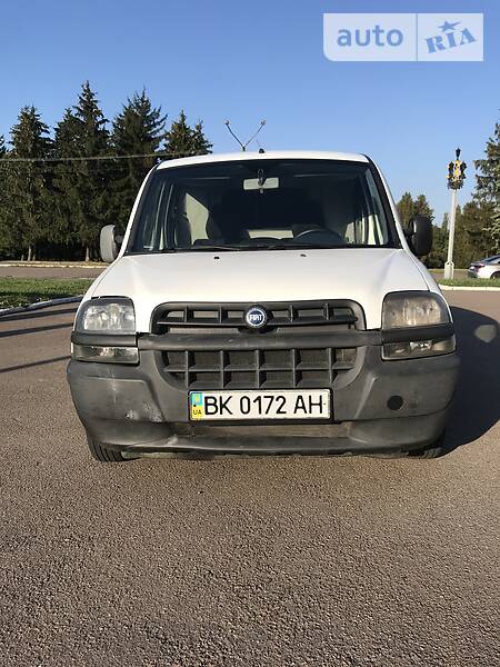 Пикап Fiat Doblo 2002 в Ровно