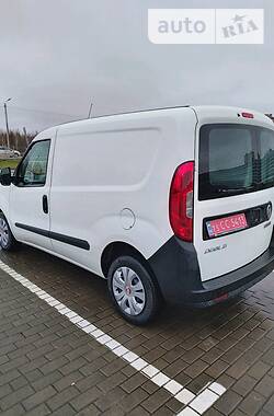 Грузопассажирский фургон Fiat Doblo 2016 в 