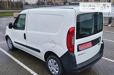 Грузопассажирский фургон Fiat Doblo 2016 в 