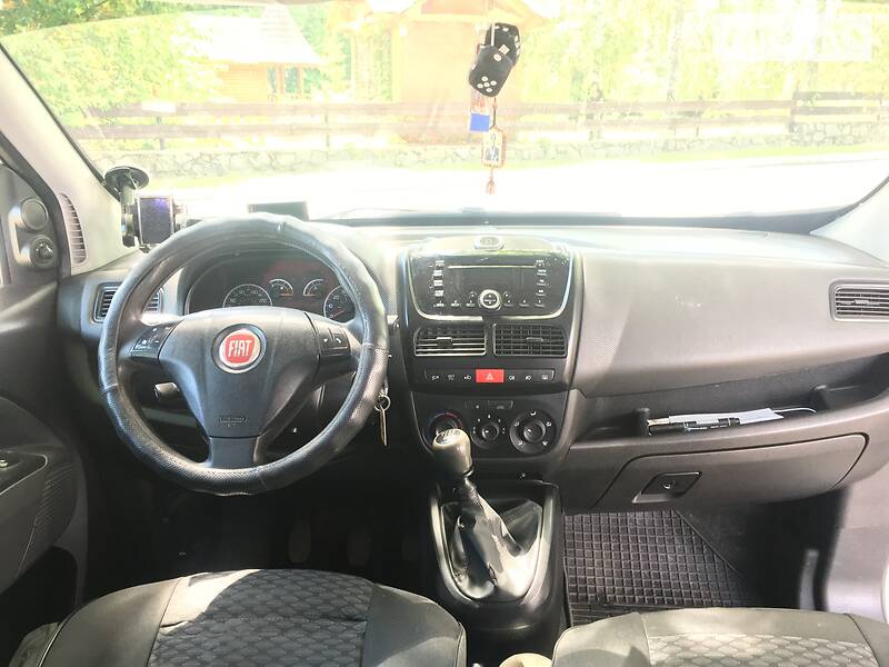 Универсал Fiat Doblo 2010 в Маньковке