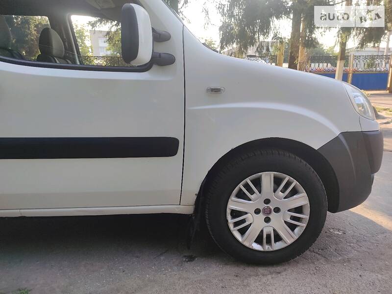 Мінівен Fiat Doblo 2008 в Житомирі