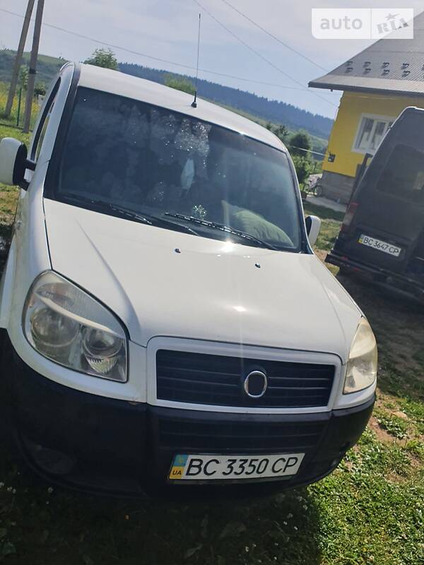 Минивэн Fiat Doblo 2008 в Турке