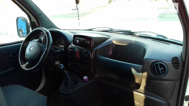 Универсал Fiat Doblo 2001 в Дрогобыче