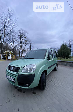 Минивэн Fiat Doblo 2007 в Киеве