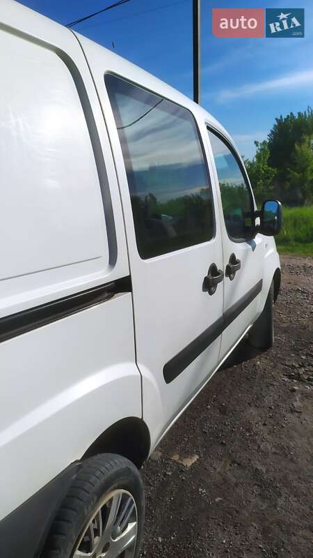 Универсал Fiat Doblo 2010 в Ужгороде