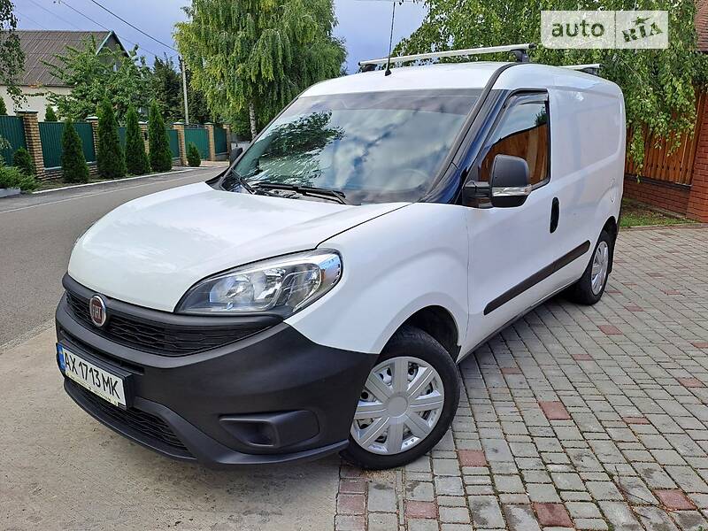 Вантажний фургон Fiat Doblo 2017 в Харкові