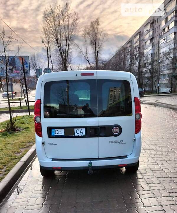 Грузовой фургон Fiat Doblo 2014 в Львове