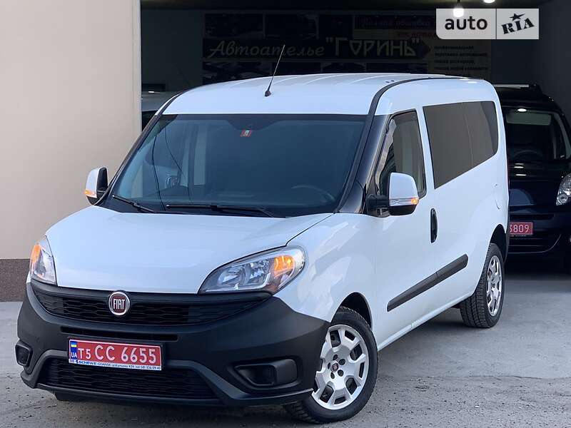 Минивэн Fiat Doblo 2016 в Киеве