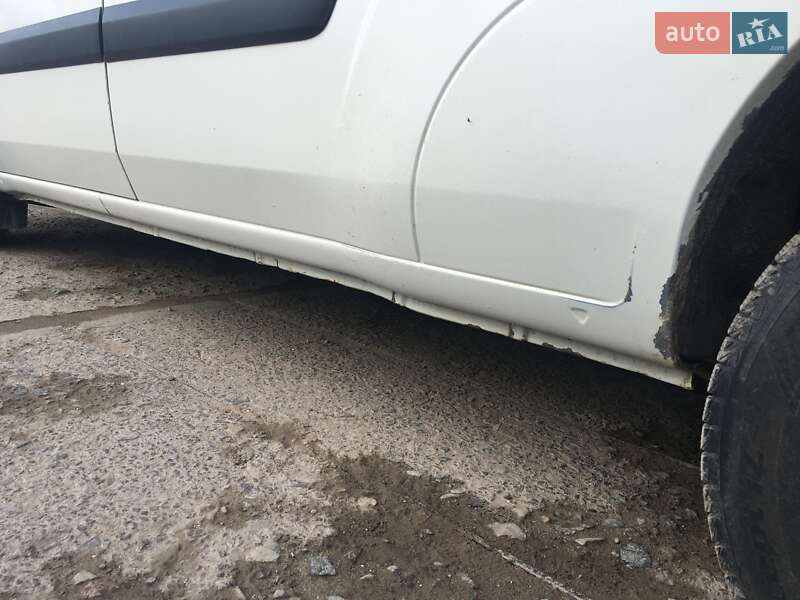 Минивэн Fiat Doblo 2006 в Городке