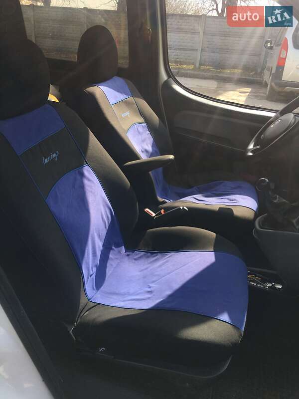 Минивэн Fiat Doblo 2006 в Городке