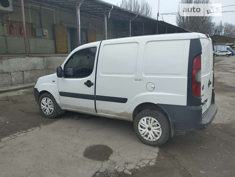 Грузовой фургон Fiat Doblo 2006 в Запорожье