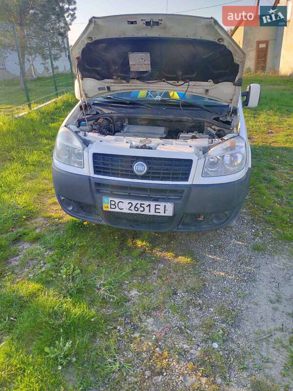 Седан Fiat Doblo 2006 в 