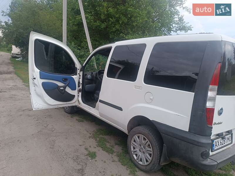 Минивэн Fiat Doblo 2005 в Изюме
