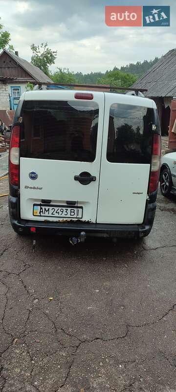 Минивэн Fiat Doblo 2005 в Житомире