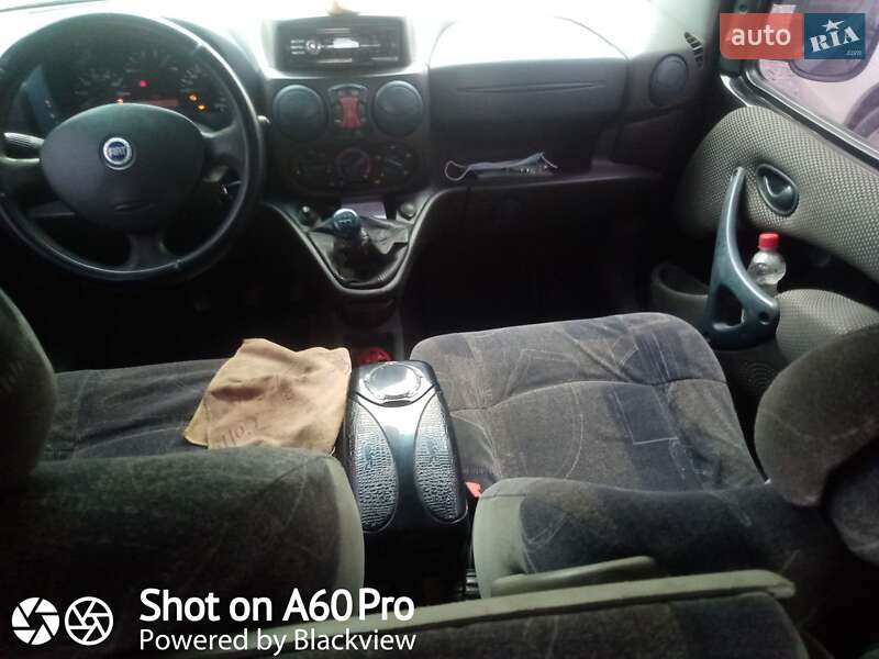 Минивэн Fiat Doblo 2002 в Львове