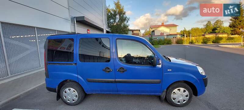 Минивэн Fiat Doblo 2006 в Виннице
