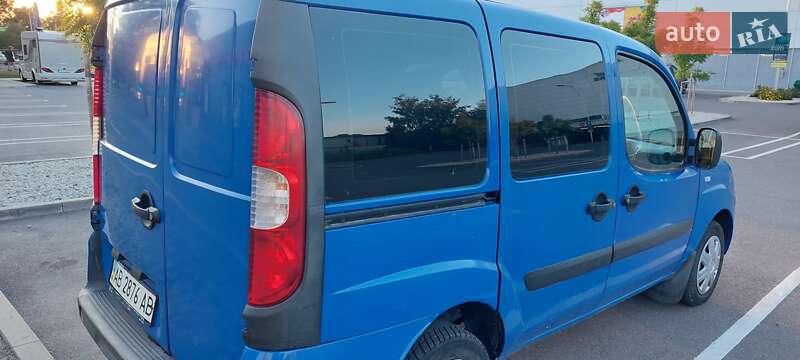Минивэн Fiat Doblo 2006 в Виннице
