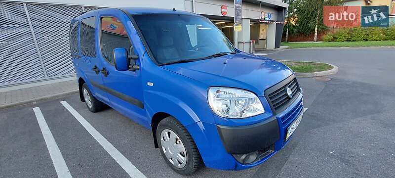 Минивэн Fiat Doblo 2006 в Виннице