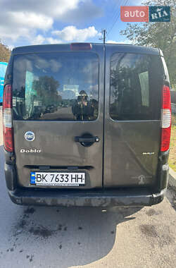Минивэн Fiat Doblo 2006 в 